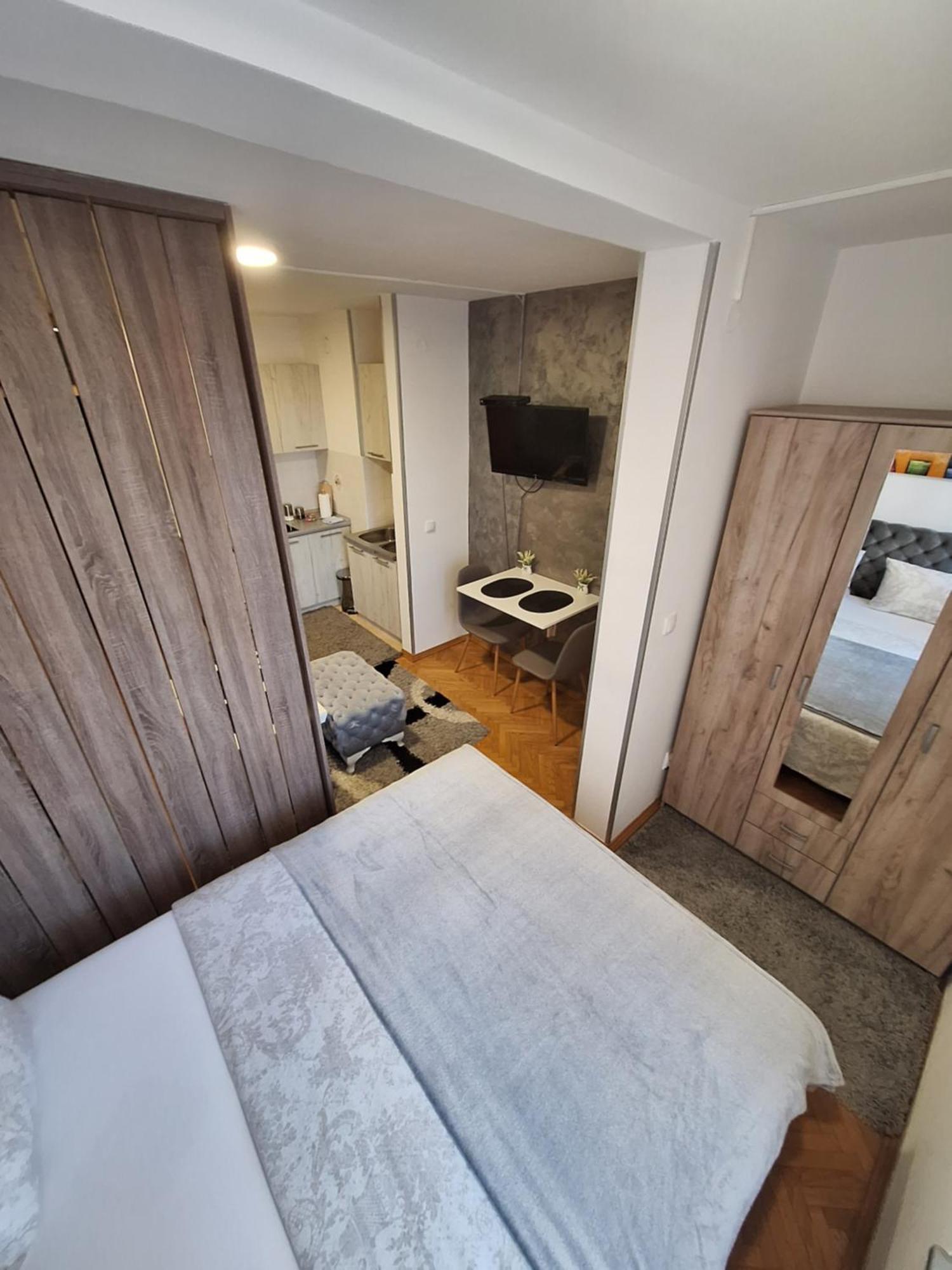 Dado Apartman Apartment Kraljevo Luaran gambar