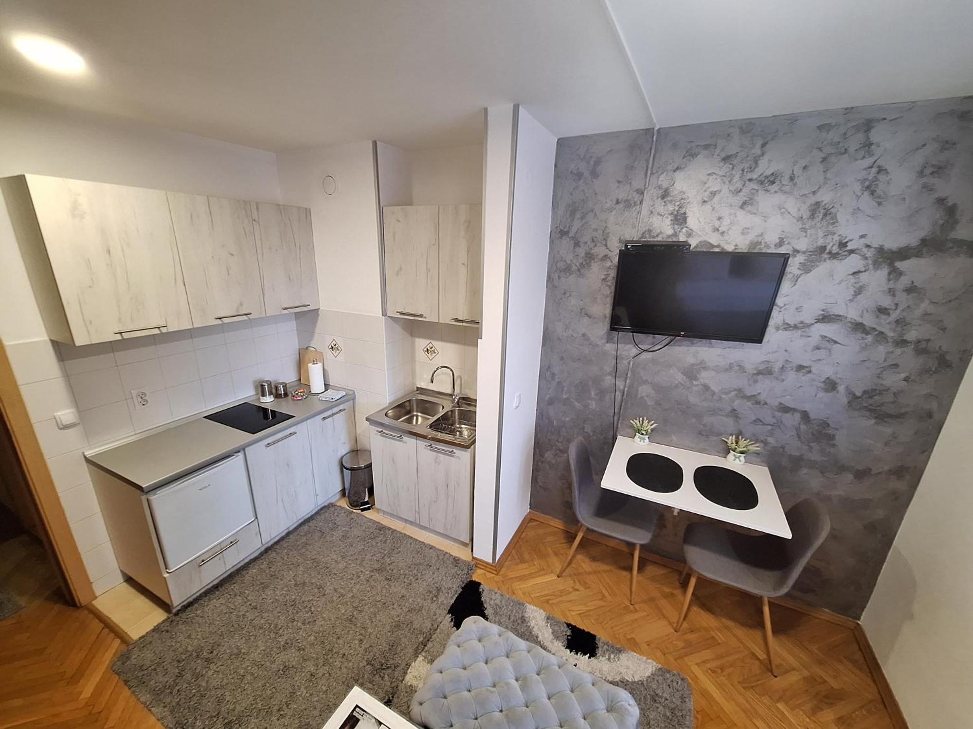 Dado Apartman Apartment Kraljevo Luaran gambar